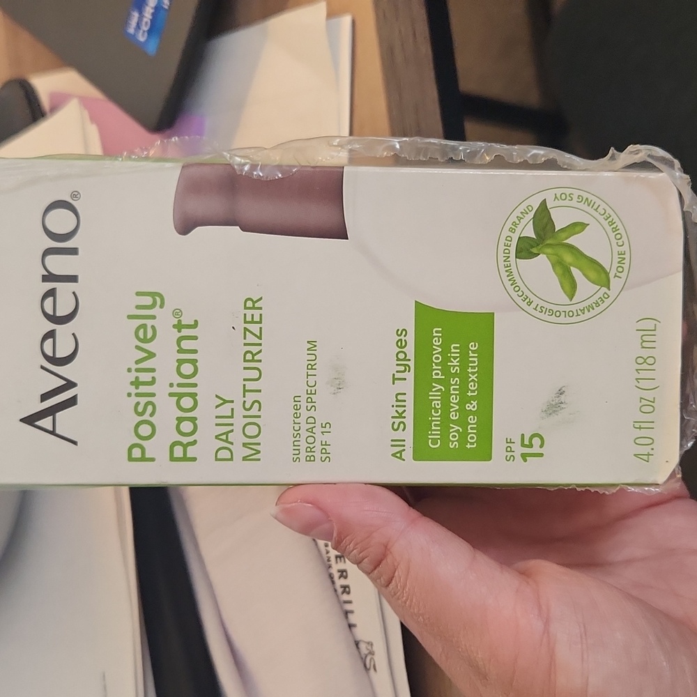 Unopened Aveeno Positively Radiant Moisturizer